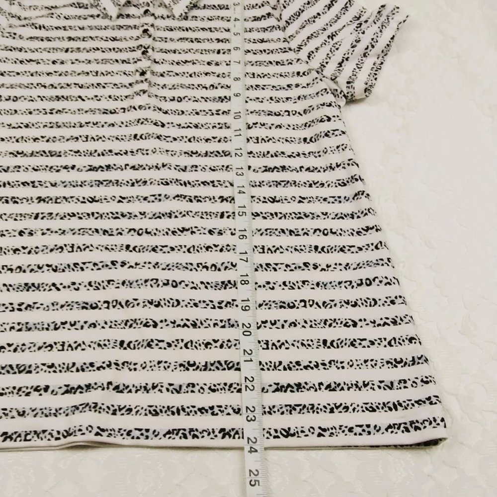 Chico's Zenergy Golf Polo Womens Sz 1 Med Black White Soft Short Sleeve Jersey - Picture 7 of 12